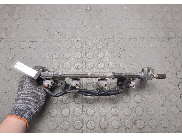 Форсунка топливная Toyota Yaris 1999-2006 2320909010, 2380723021