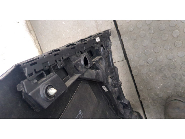 Бампер Volkswagen Jetta 7 2018- задний