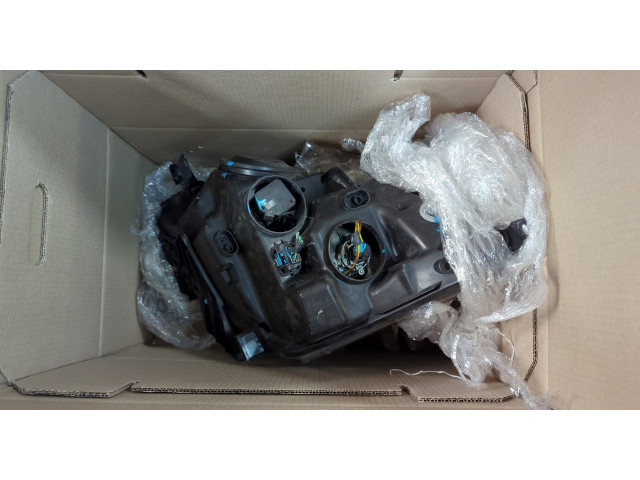 Фара передняя  Citroen C4 Picasso 2006-2013 правая 