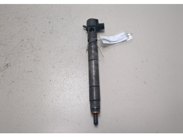 Форсунка топливная  Opel Antara 2006-2015    4802157     