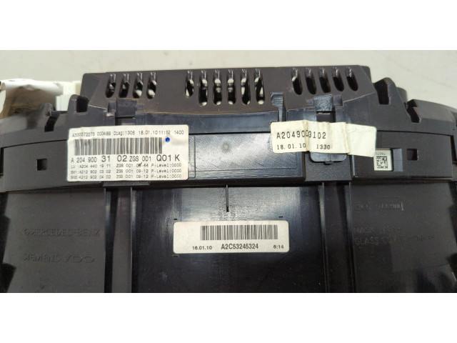 Панель приборов  Mercedes C W204 2006-2015       A2049003102     