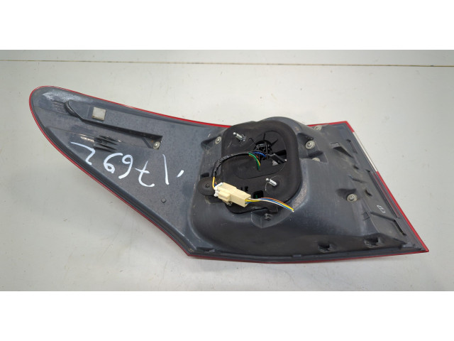 Задний фонарь