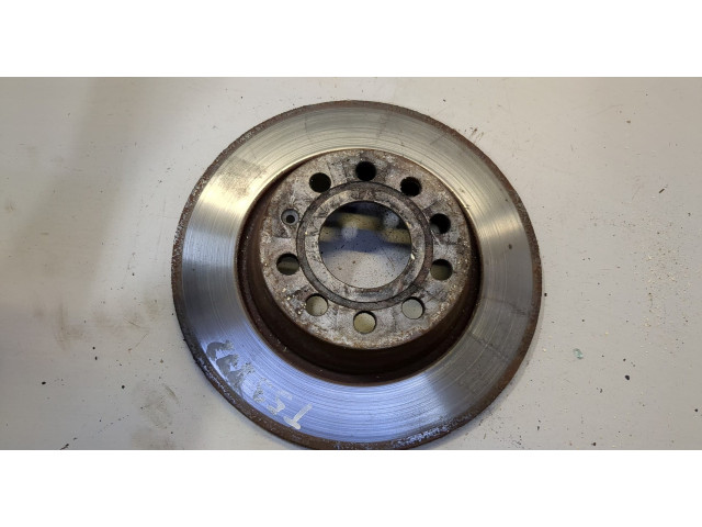 Диск тормозной  Volkswagen Passat CC 2008-2012   задний         