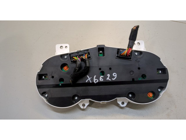 Панель приборов  KIA Venga            