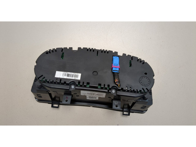 Панель приборов Volkswagen Tiguan 2011-2016 5N0920972D