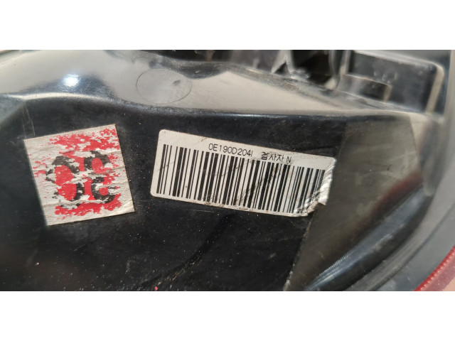 Задний фонарь 8360134050, 8360134060