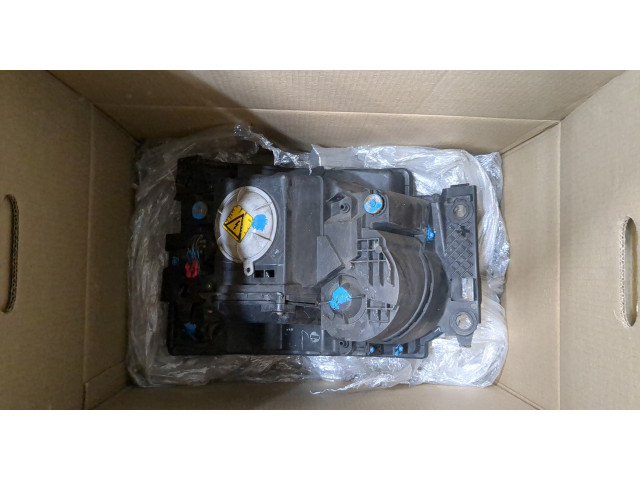 Фара передняя  Land Rover Discovery 3 2004-2009 левая 