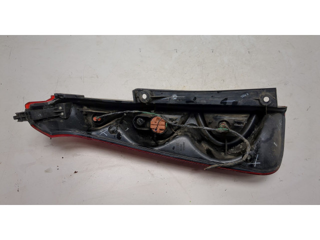 Задний фонарь 22016752 Nissan Note E11 2006-2013