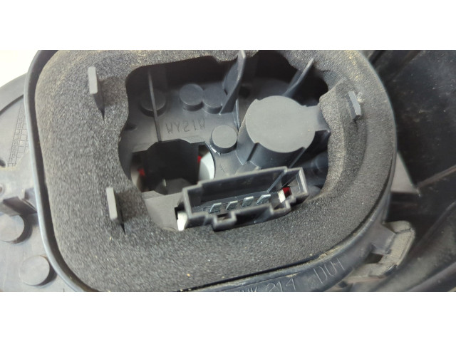 Задний фонарь     5N0945111E     