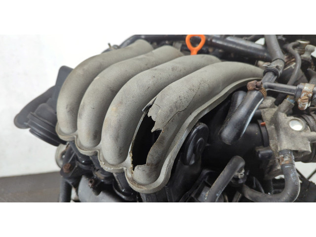 Форсунка топливная  Audi A6 (C5) 1997-2005    06B133551T, 058133681C     