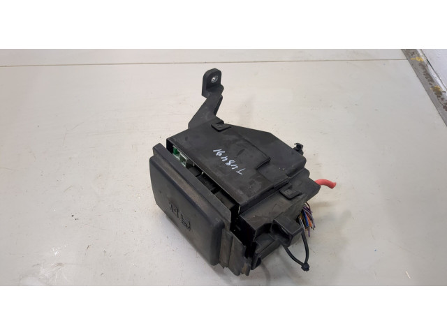 Блок предохранителей Jaguar XE 2015-