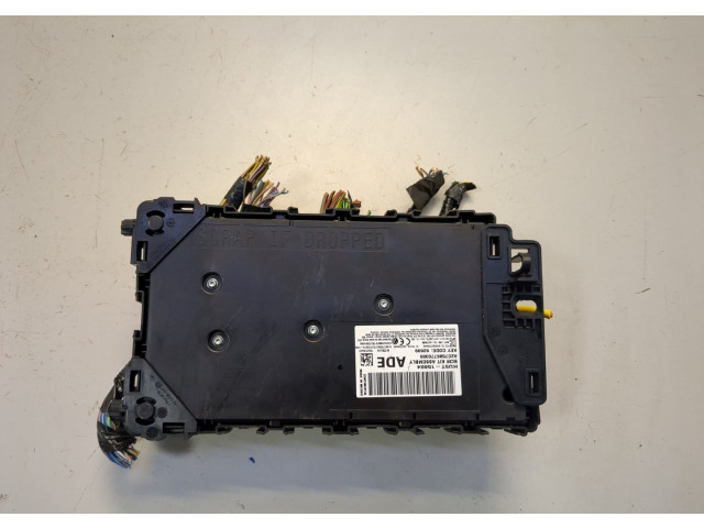 Блок предохранителей Lincoln MKZ 2016-2020