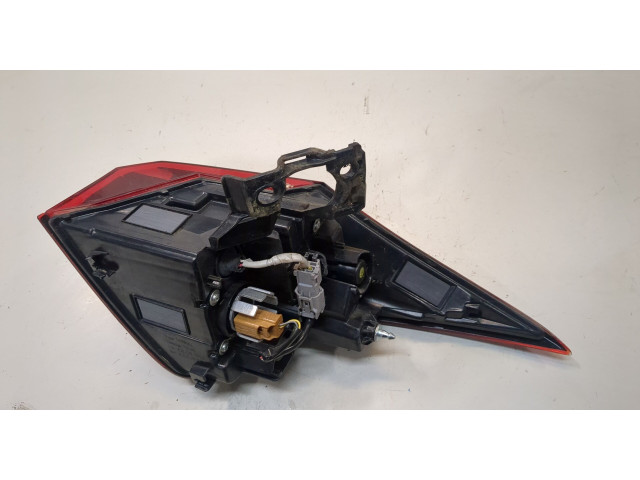 Задний фонарь