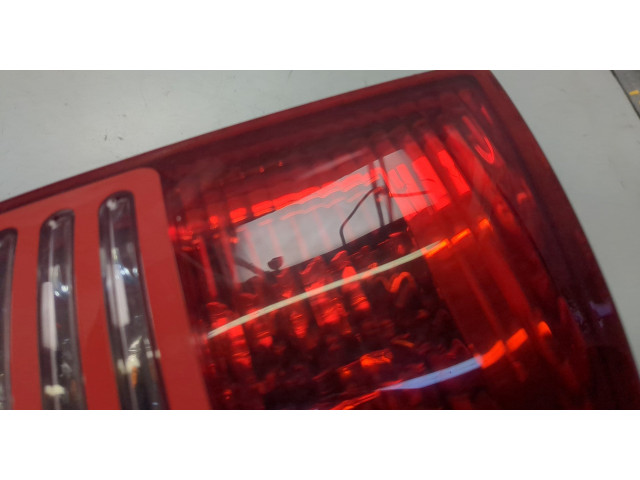 Задний фонарь     1U9945112B     