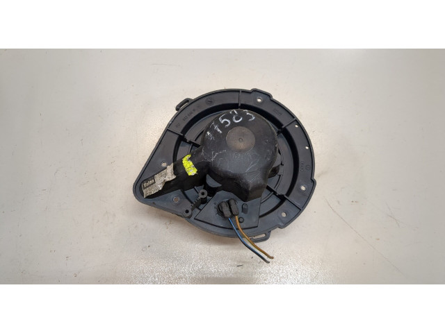 Моторчик печки  Volkswagen Passat 5 1996-2000        