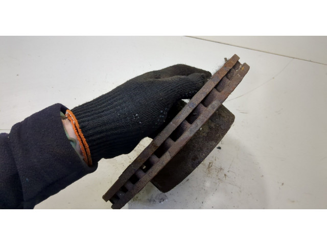 Диск тормозной  Mercedes C W204 2007-2013 2.1  передний           