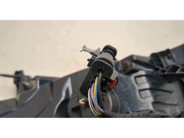 Задний фонарь 87836076