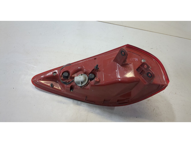 Задний фонарь