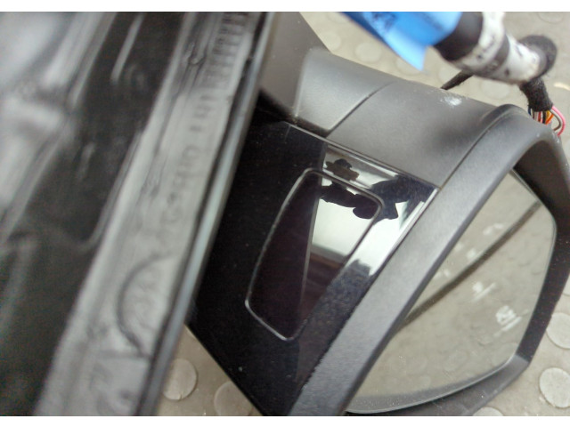 Зеркало боковое  Skoda Octavia (A8) 2019-2025  левое           5E8857507J, 5E3857537A