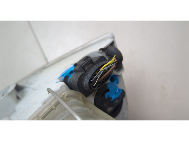 Фара передняя Skoda Octavia (A5) 2004-2013 левая