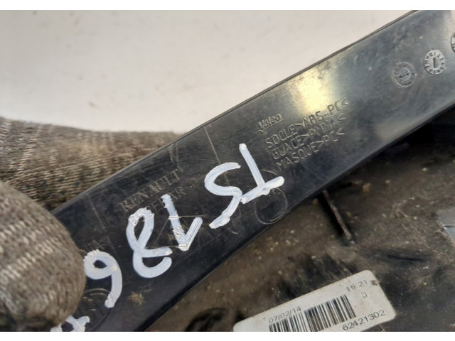 Задний фонарь     265506669R     