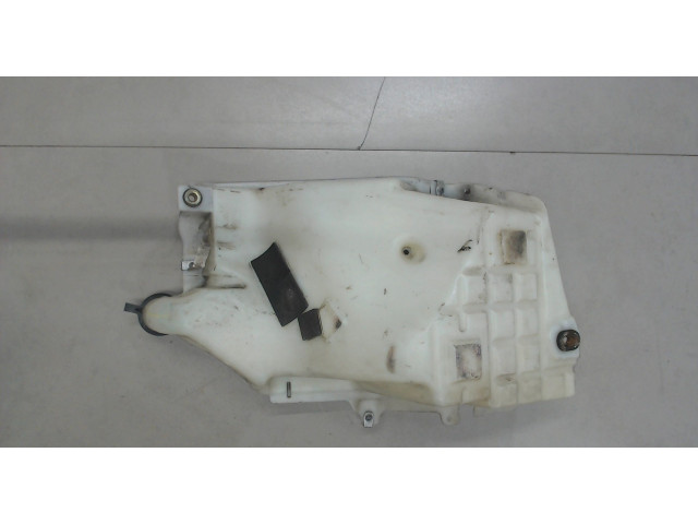 Бачок омывателя GMC Envoy 2001-2009 15181118 4.2