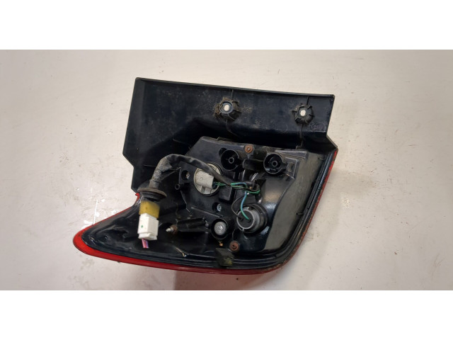 Задний фонарь          