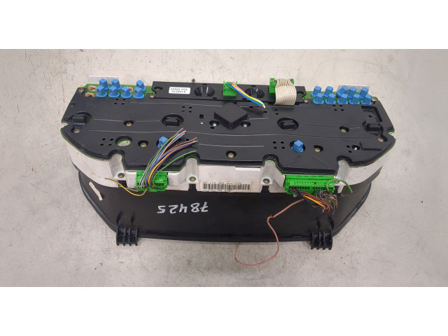 Панель приборов  Volvo 850            