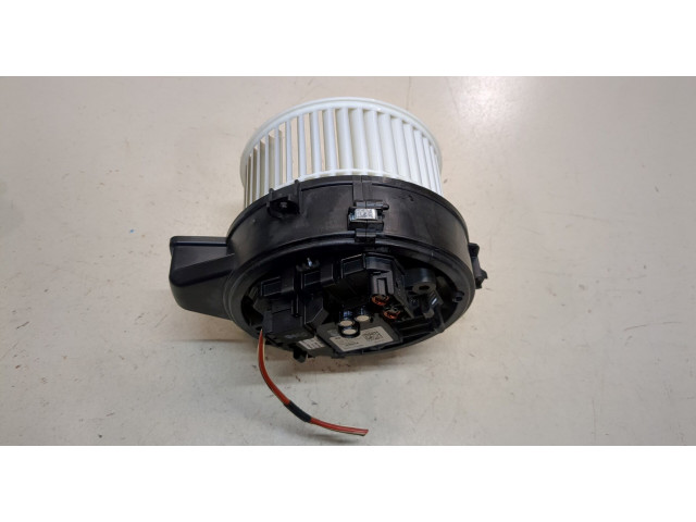 Моторчик печки  Volvo XC90 2014-2019        