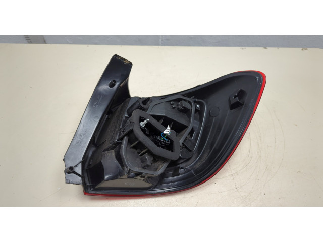 Задний фонарь