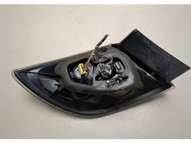 Задний фонарь