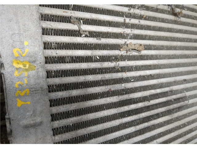 Интеркулер  Toyota Avensis 3 2009-2015 2.0  jd1271003521    