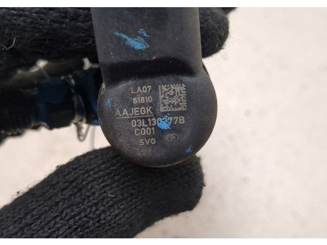 Форсунка топливная  Skoda Fabia 2007-2014    03L130277B     