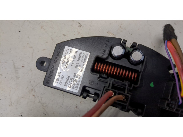 Моторчик печки  Volkswagen Golf 7 2017-2019        