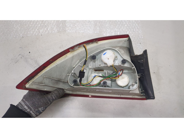 Задний фонарь          