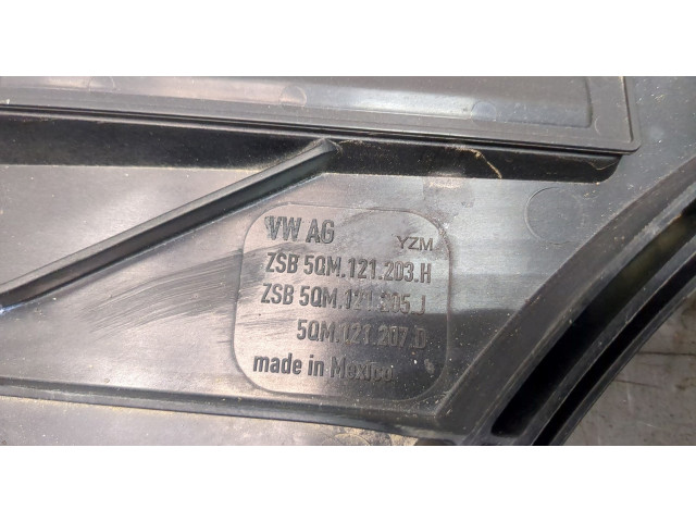 Вентилятор радиатора  Volkswagen Jetta 7 2018-2024           