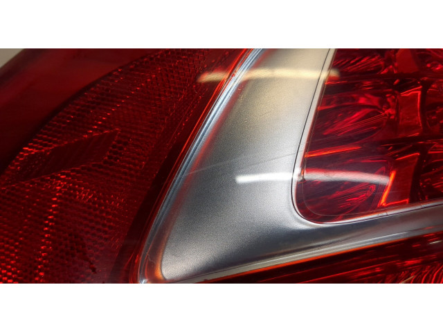 Задний фонарь          