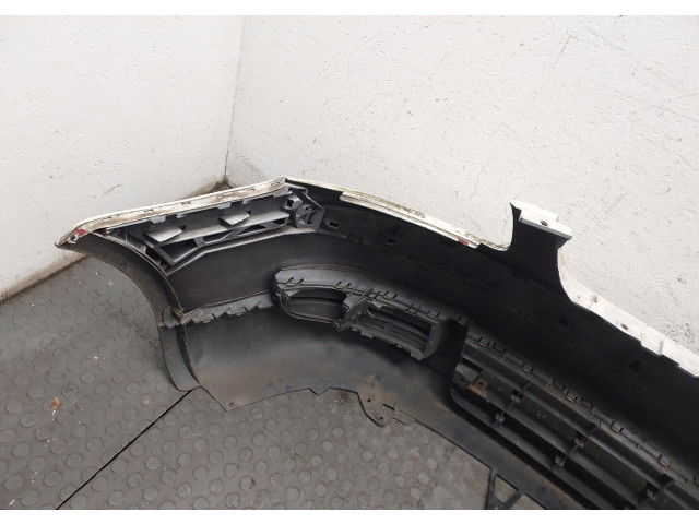 Бампер  Volkswagen Caddy 2004-2010 передний   