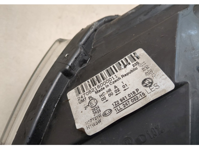 Фара передняя  Skoda Octavia (A5) 2004-2013 правая 