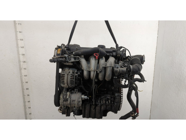 Форсунка топливная Volvo S40 / V40 1995-2004