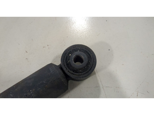 Стойка амортизатора  Volkswagen Passat CC 2012-2017      