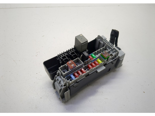 Блок предохранителей GMC Terrain 2017-2024 22923945