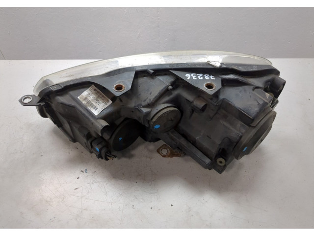 Фара передняя Volkswagen Golf 6 2009-2012 правая