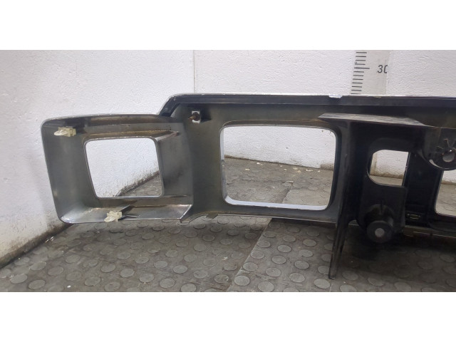 Решетка радиатора Hummer H3