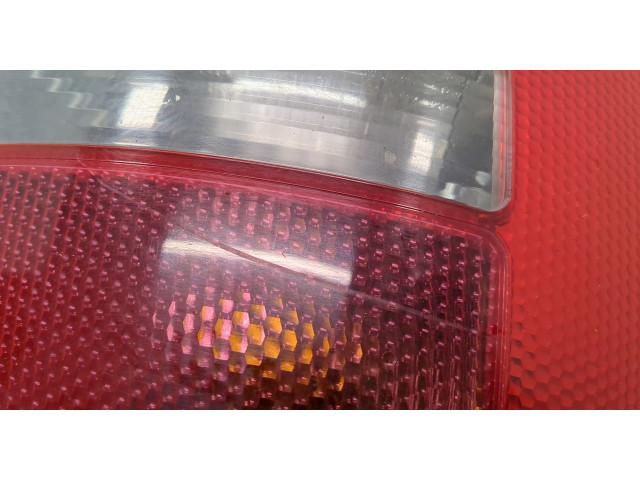 Задний фонарь          