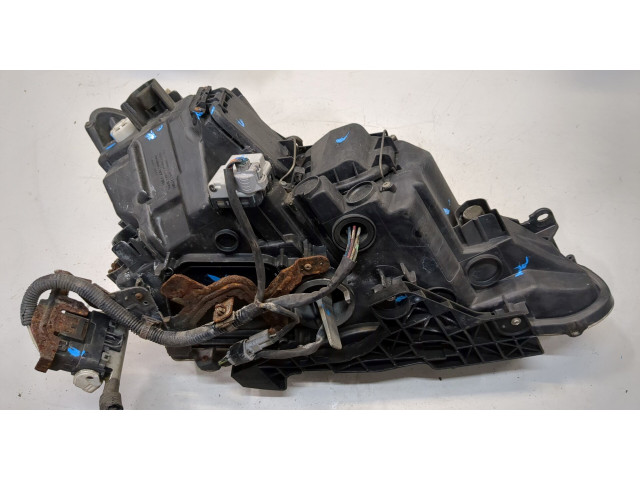 Фара передняя  Lexus IS 2005-2013 левая 