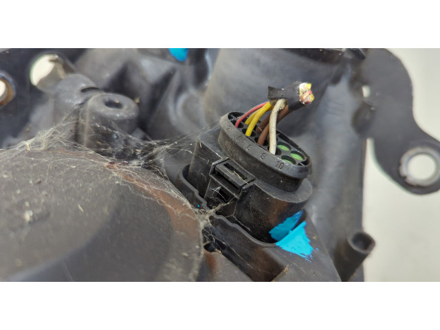 Фара передняя Skoda Fabia 2007-2014 правая