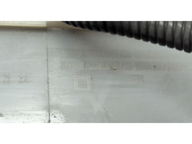 Бачок омывателя  Chevrolet Captiva 2011-2016    