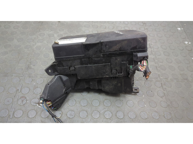 Блок предохранителей  Toyota Auris E15 2006-2012      8266202210   