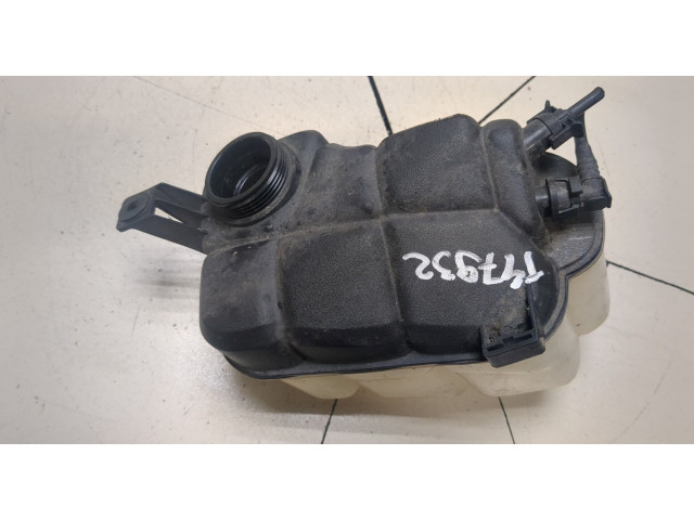 Бачок расширительный  Land Rover Range Rover Evoque 2011-2015    